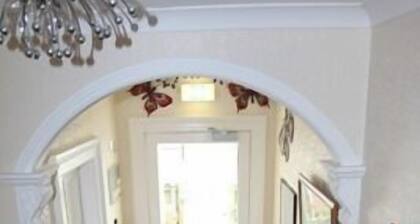 Hawthorn Lodge Guest House