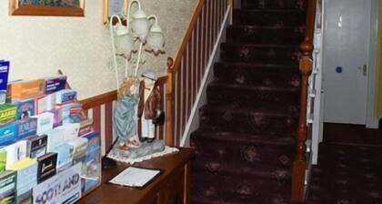 Hawthorn Lodge Guest House