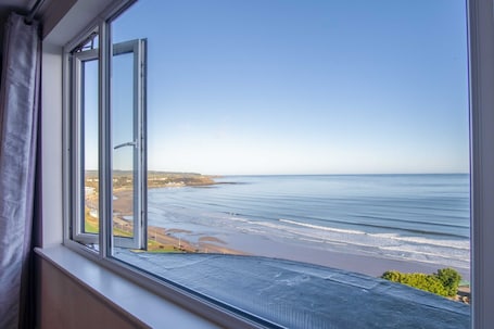 Penthouse, Ensuite, Sea View | View from property