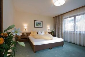 Individually furnished, rollaway beds, free WiFi - moser's HOTEL (Eben am Achensee)