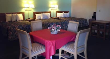 Super 7 Inn Siloam Springs