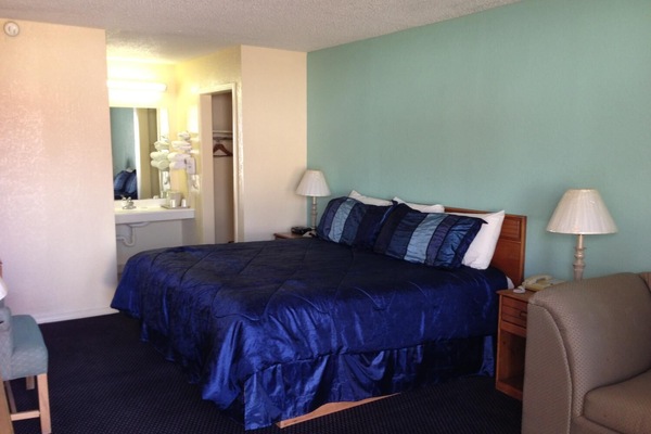 Soundproofing, iron/ironing board, WiFi (free)