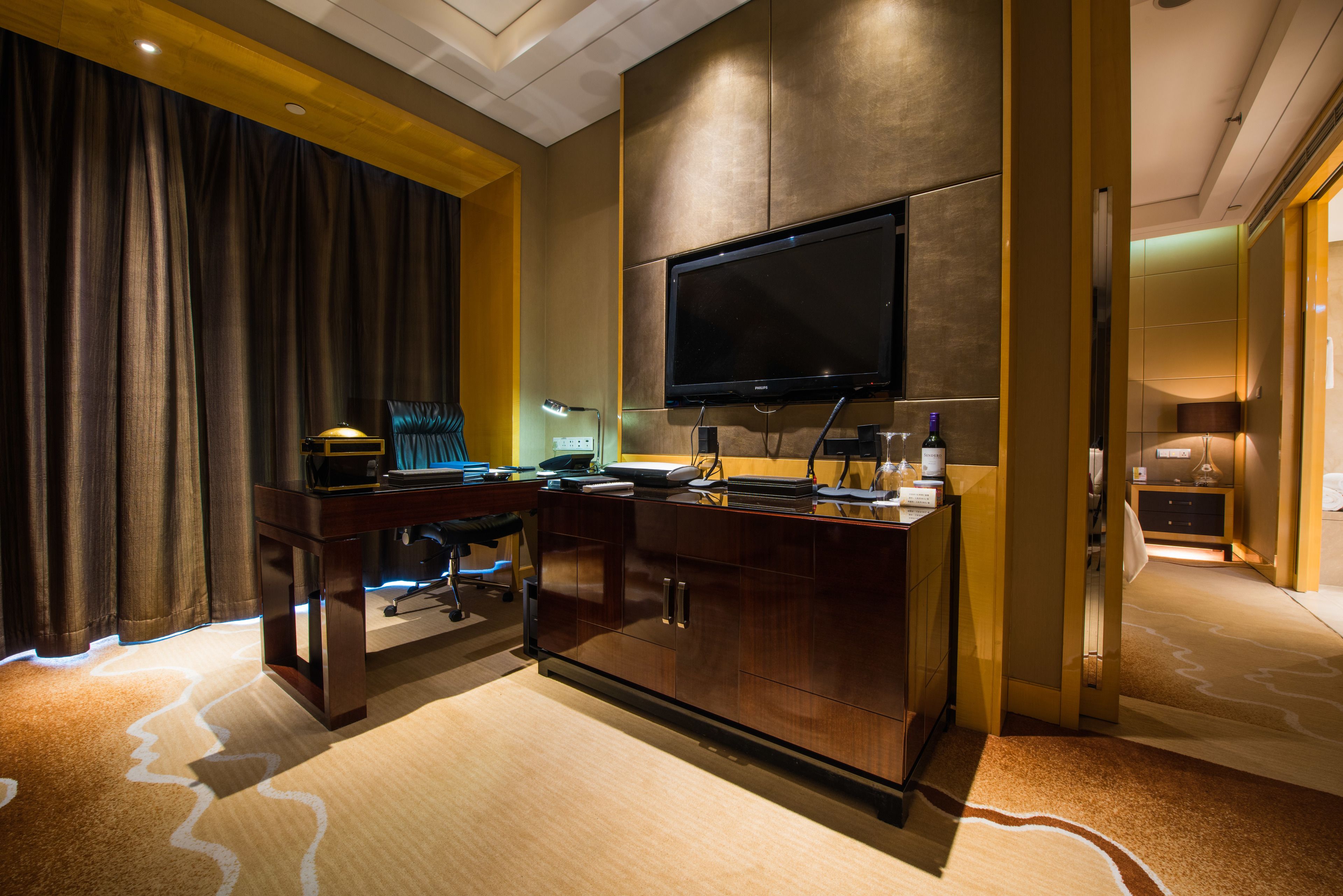 down duvets, minibar, in-room safe, individually decorated