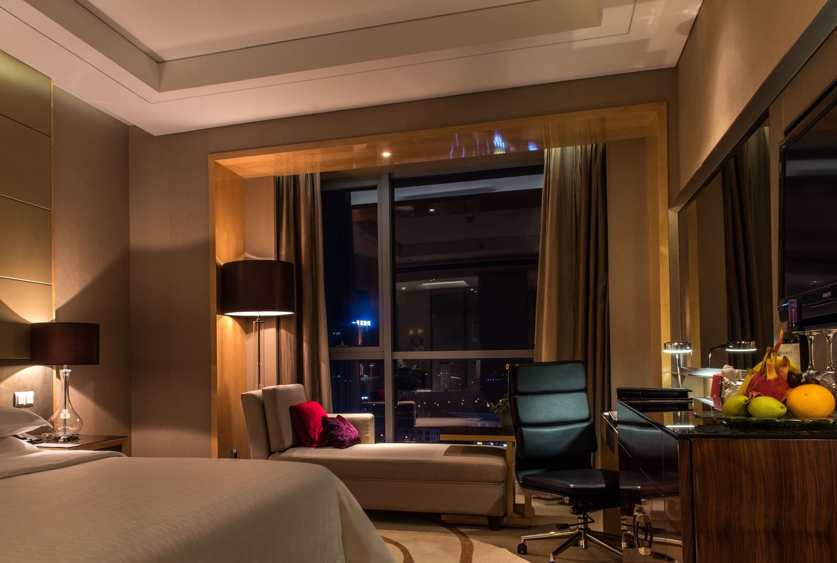 deluxe room (premium) | down duvets, minibar, in-room safe, individually decorated