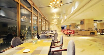 Waika Hotel