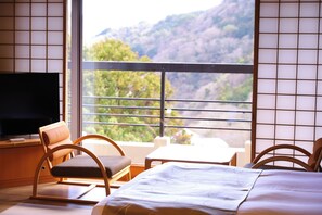 In-room safe, desk, laptop workspace, blackout curtains