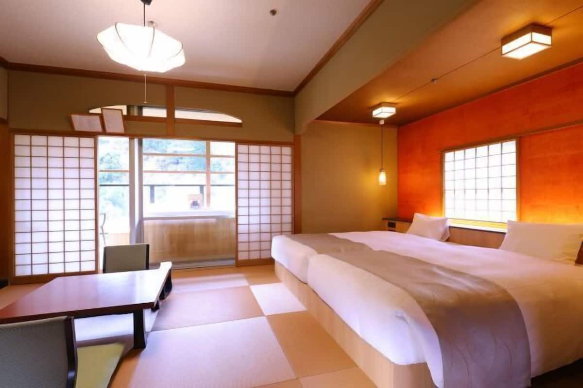 1 bedroom, in-room safe, desk, laptop workspace
