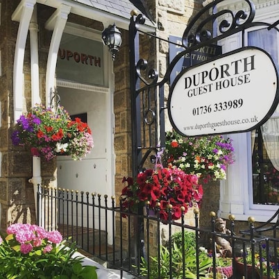 Duporth Guest House