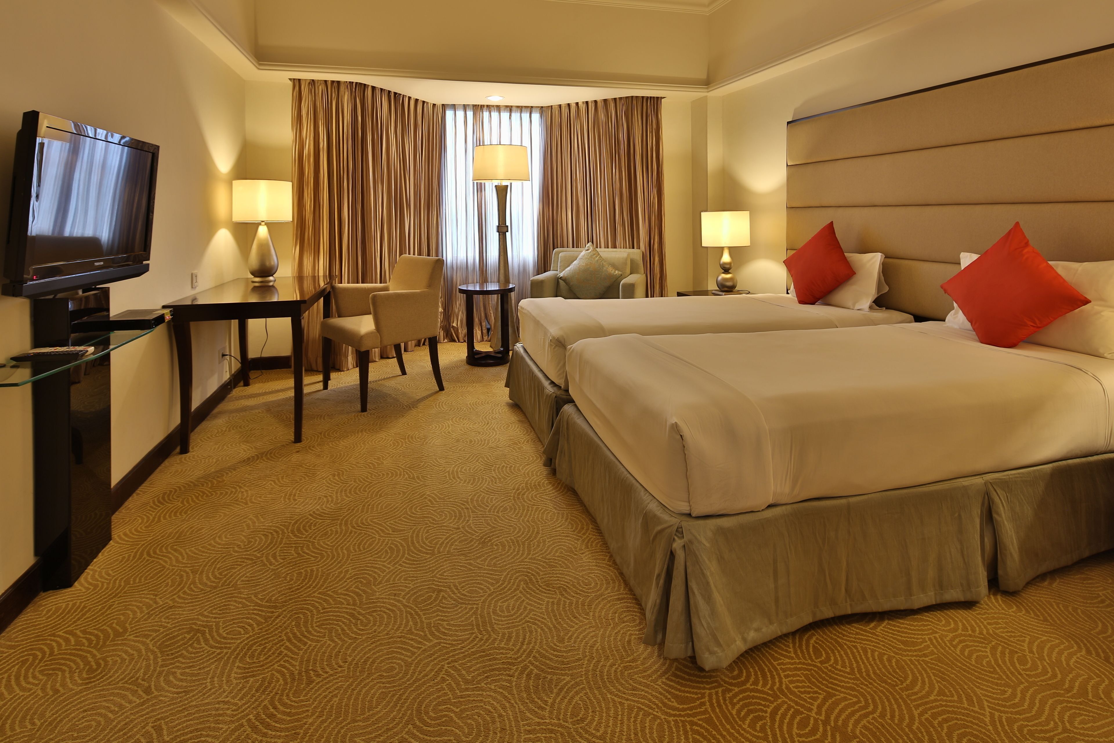 In-room safe, desk, iron/ironing board, free WiFi