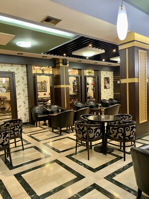 Restaurant - Prince Hotel (Kashar)