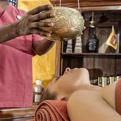 Couples treatment room(s), sauna, hot tub, steam room