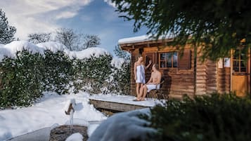 Behandlungsräume für Paare, Sauna, Whirlpool, Dampfbad