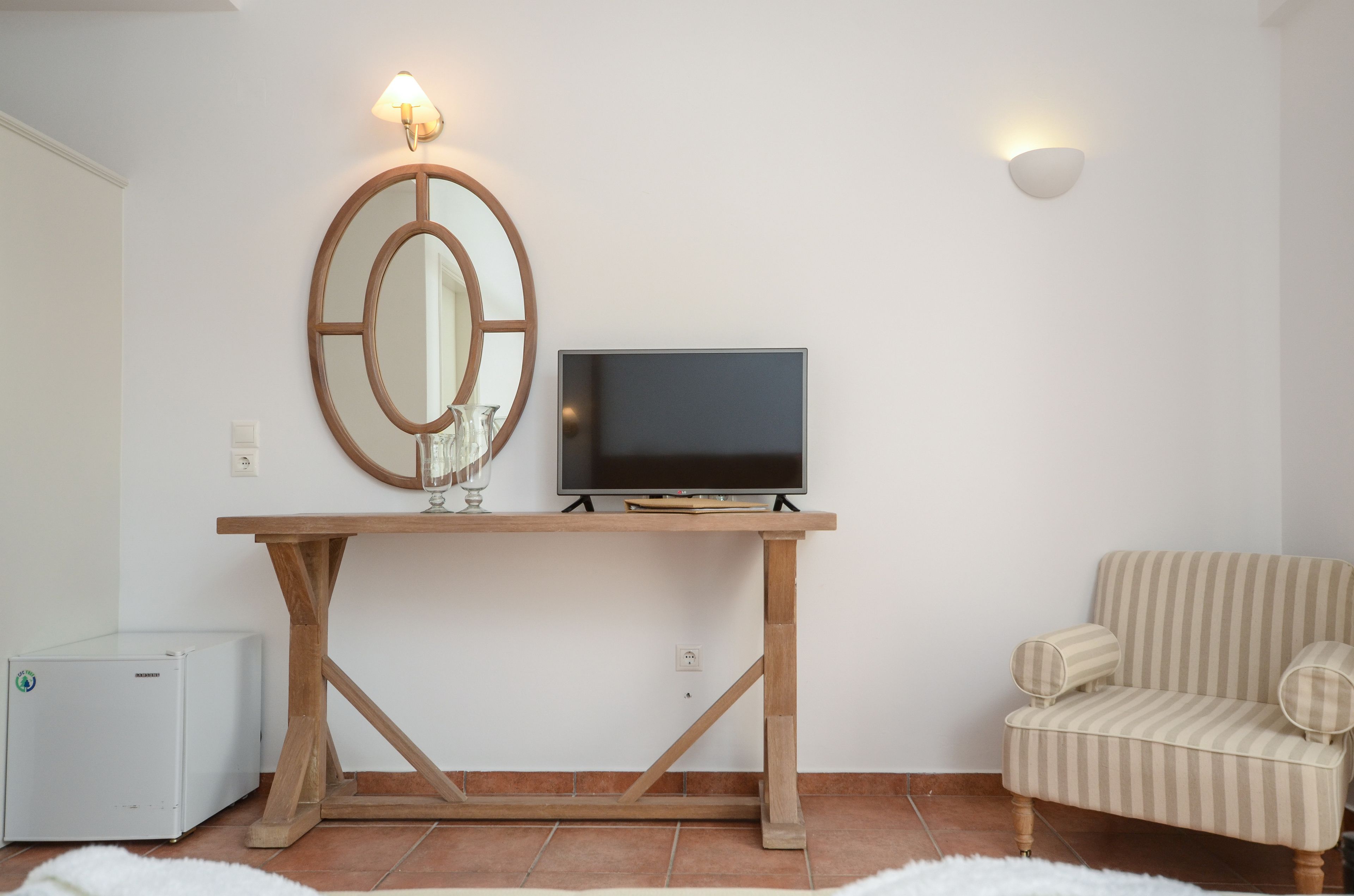 honeymoon room | living area | lcd tv