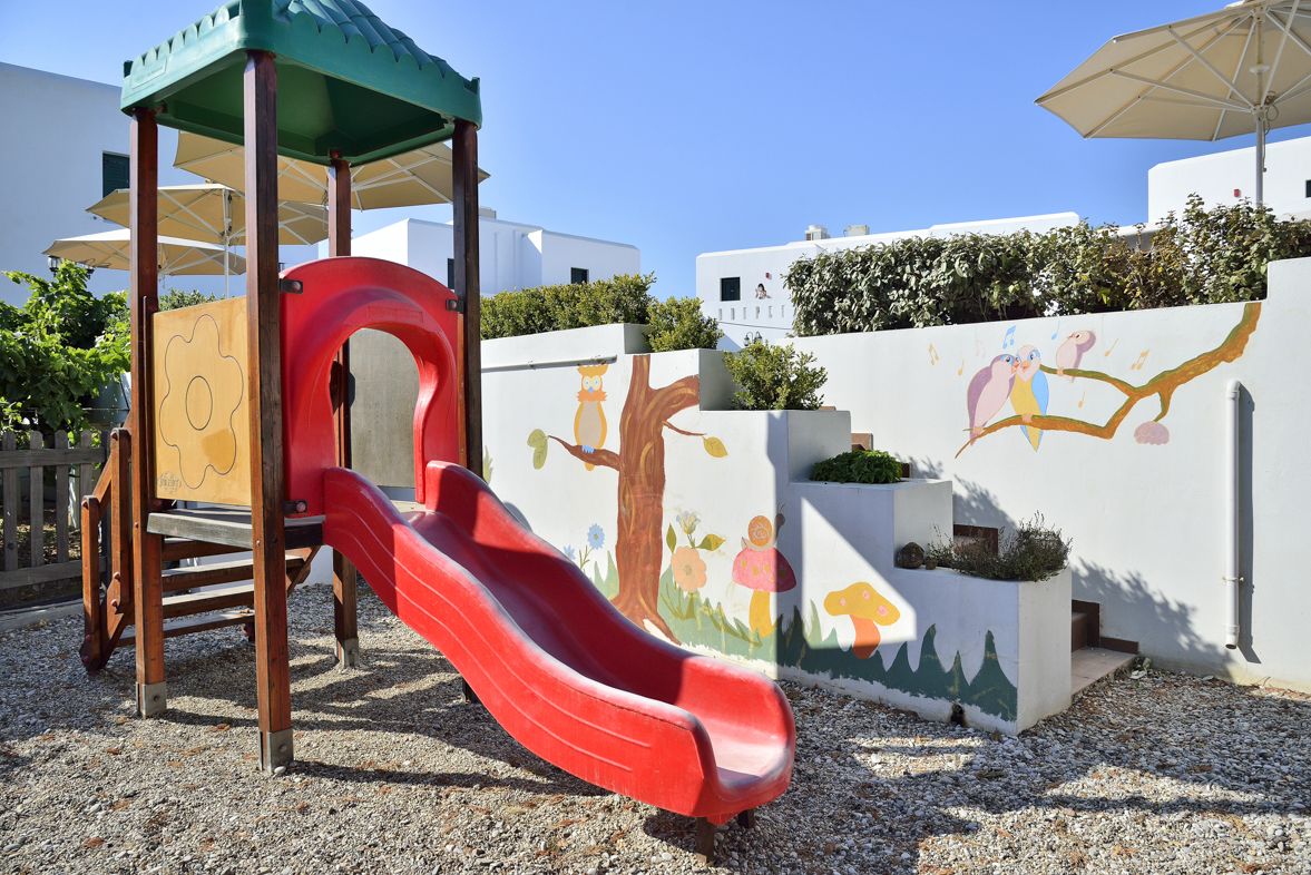 children’s play area – outdoor