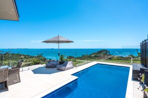 Exterior - Enclosure Bay (Waiheke Island)