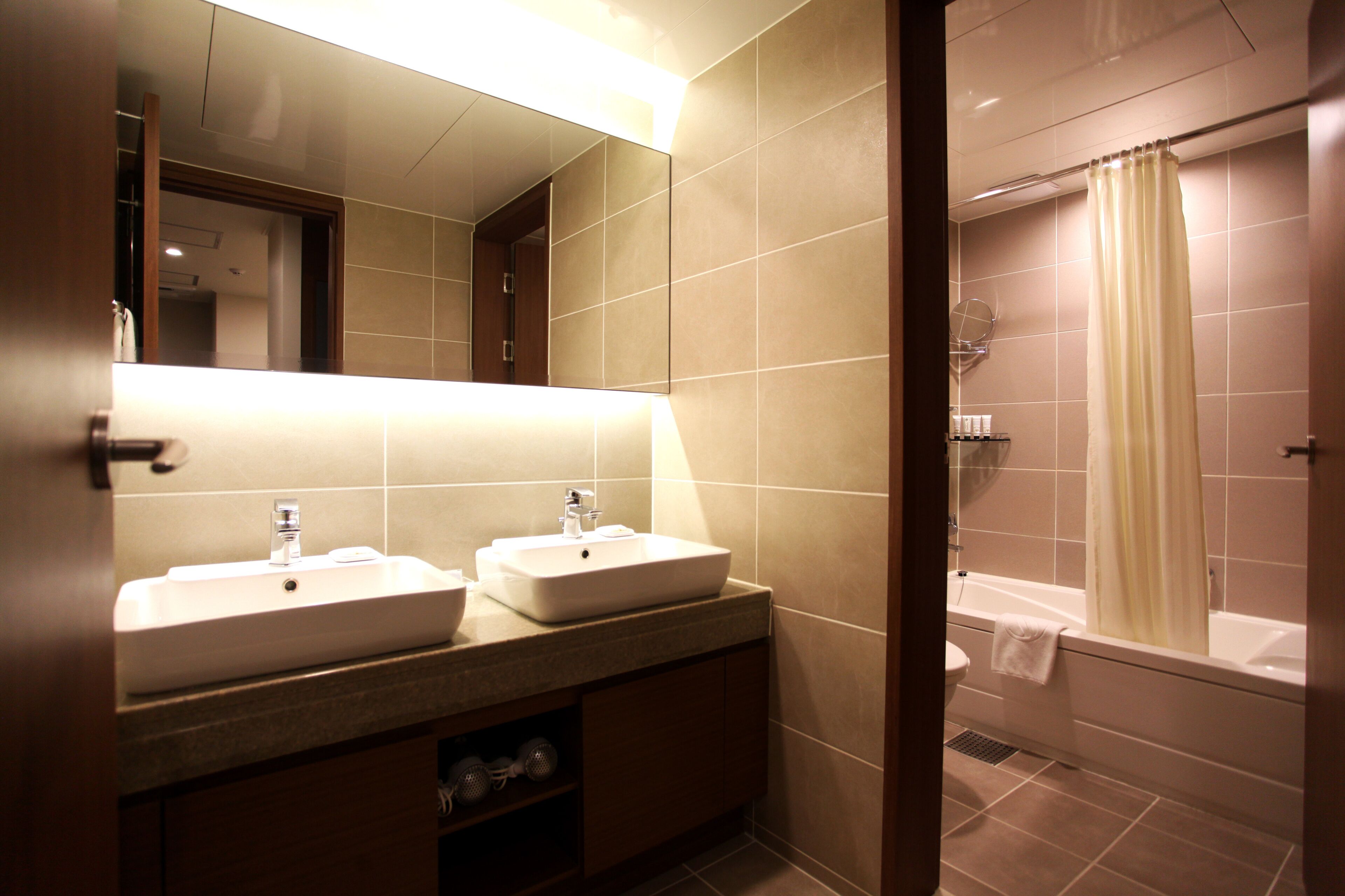 free toiletries, hair dryer, bathrobes, slippers