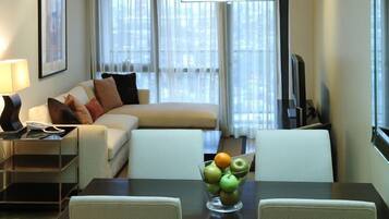 Memory foam beds, in-room safe, individually decorated