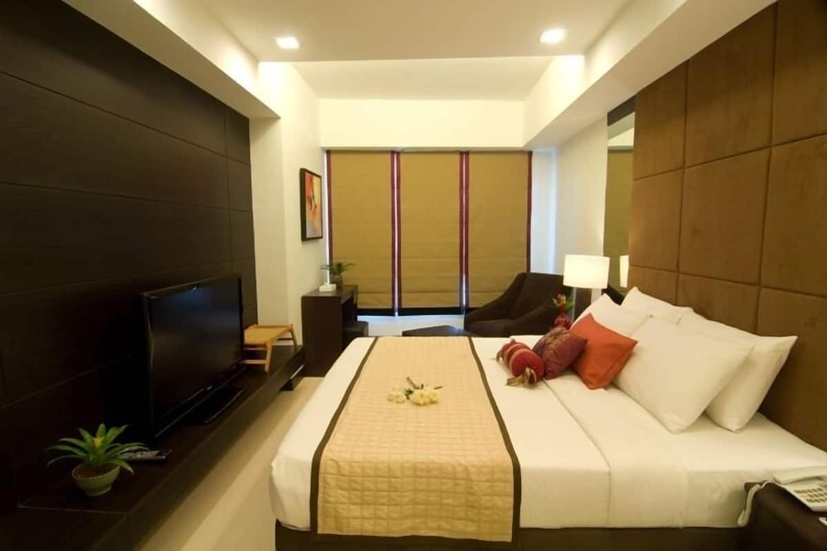1 Bedroom Executive | 记忆海绵床垫、客房内保险箱、遮光窗帘、熨斗/熨衣板