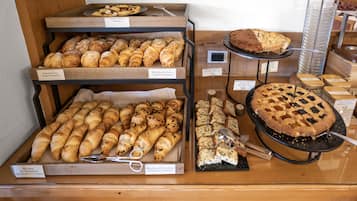 Tägliches inbegriffenes Frühstücksbuffet