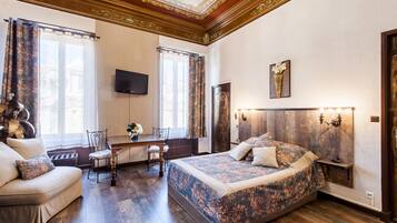 Doppia Deluxe | Biancheria da letto di alta qualità, una cassaforte in camera