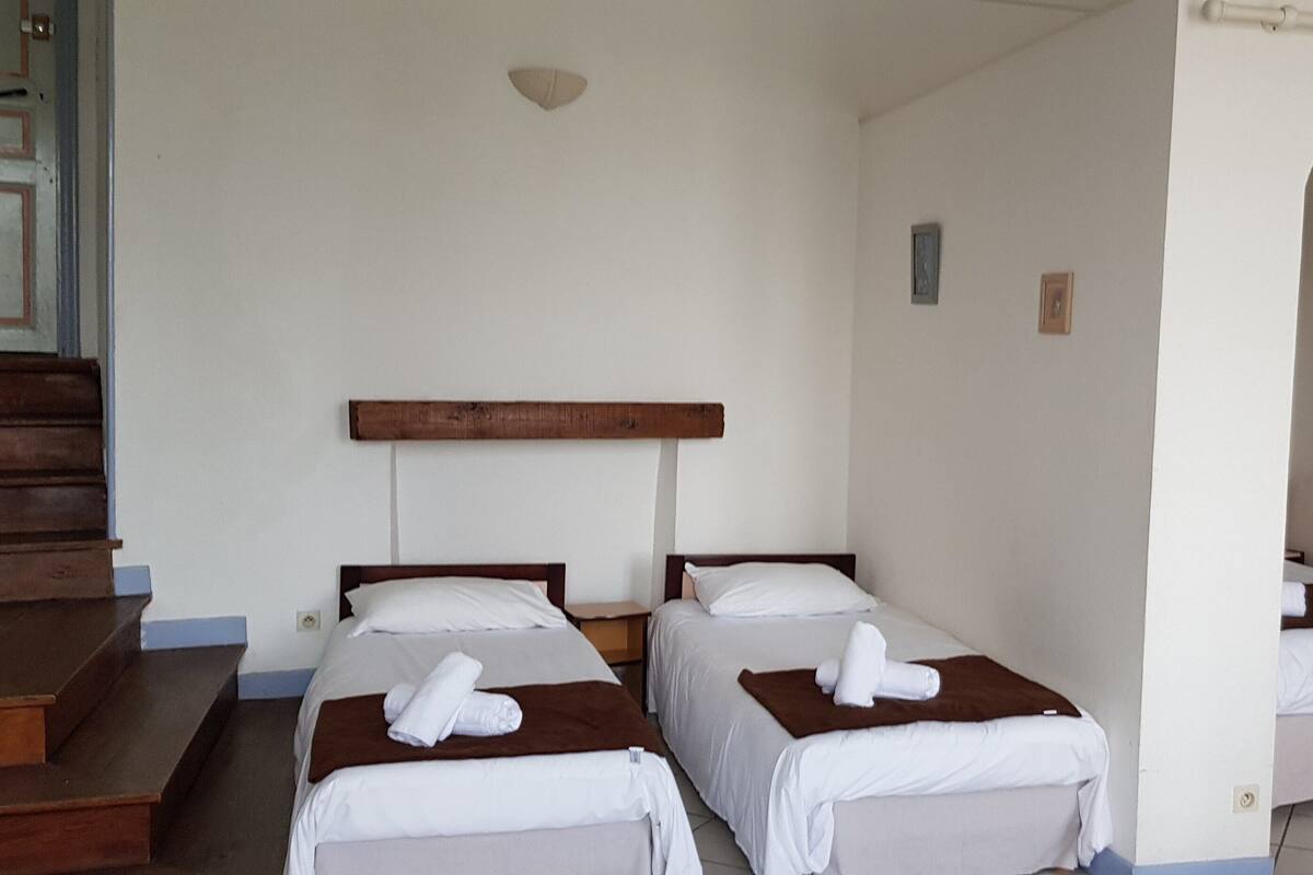 Individually decorated, desk, free WiFi, bed sheets