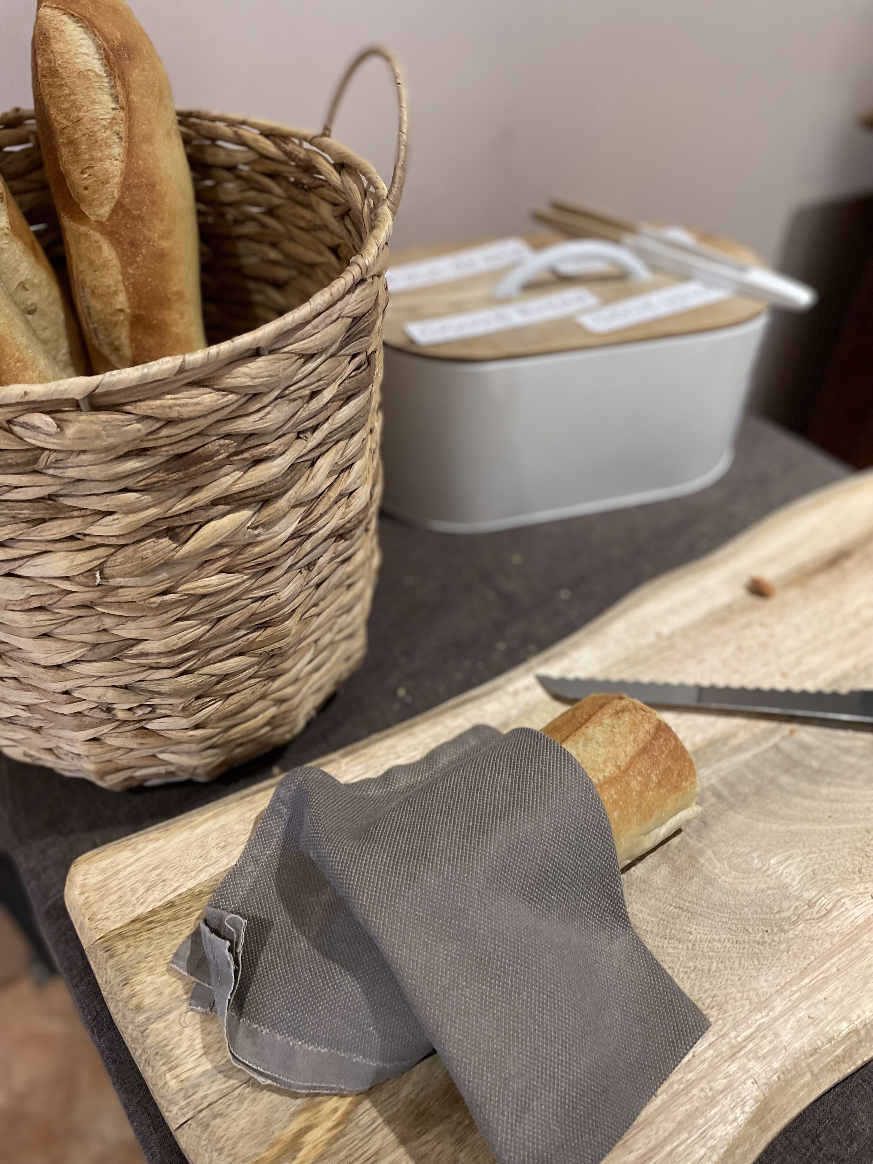 daily buffet breakfast (eur 12.50 per person)