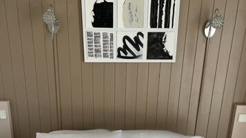 Habitación individual | Ropa de cama de alta calidad y caja de seguridad en la habitación