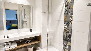 Junior Suite | Bathroom