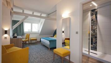 Suite Junior | Coffres-forts dans les chambres, bureau, rideaux occultants