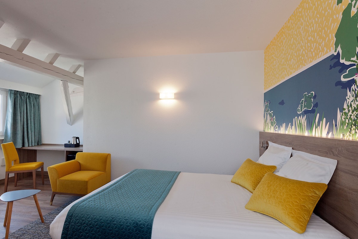 Comfort Room, Multiple Beds | In-room safe, desk, blackout drapes, soundproofing