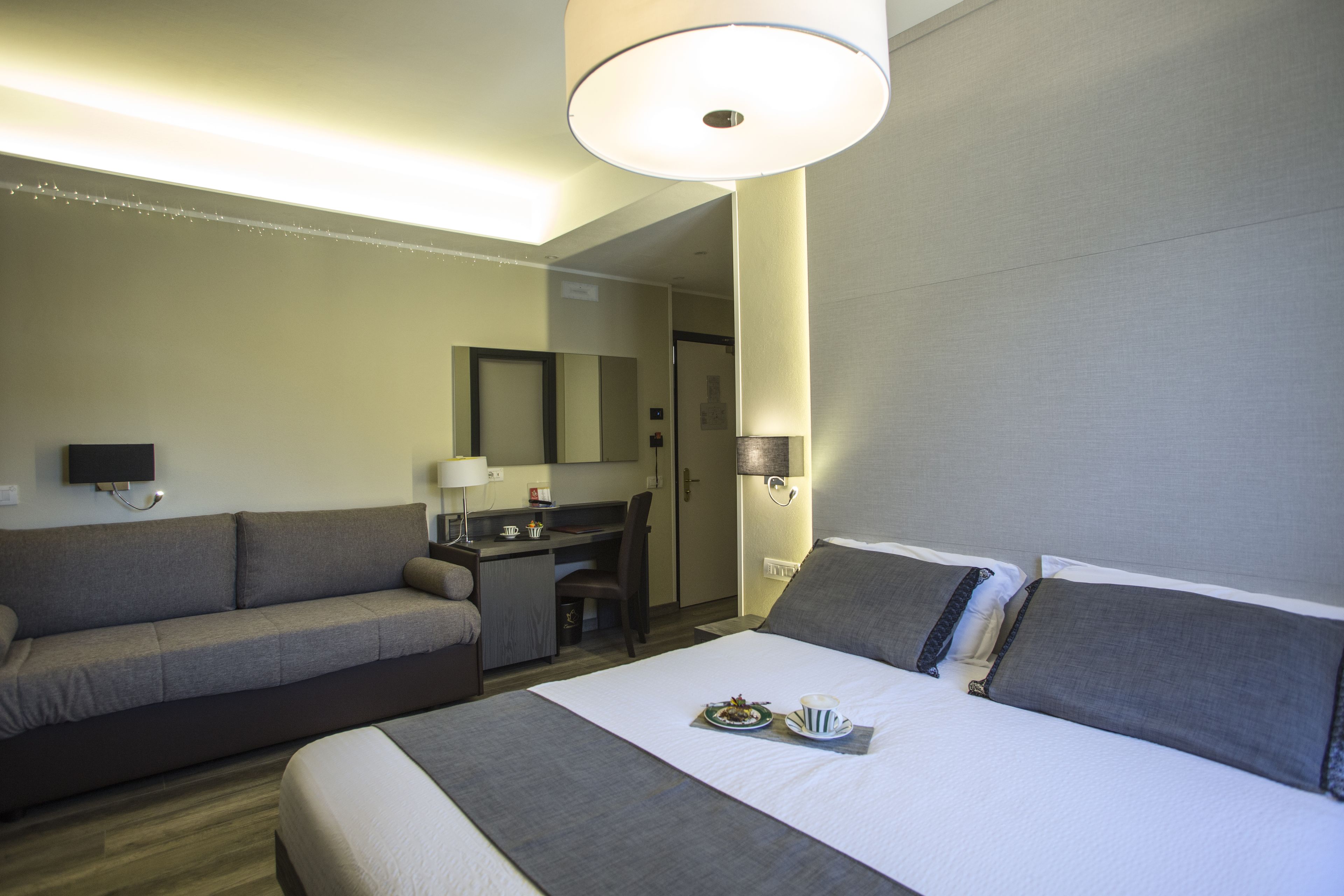 basic triple room | room amenity