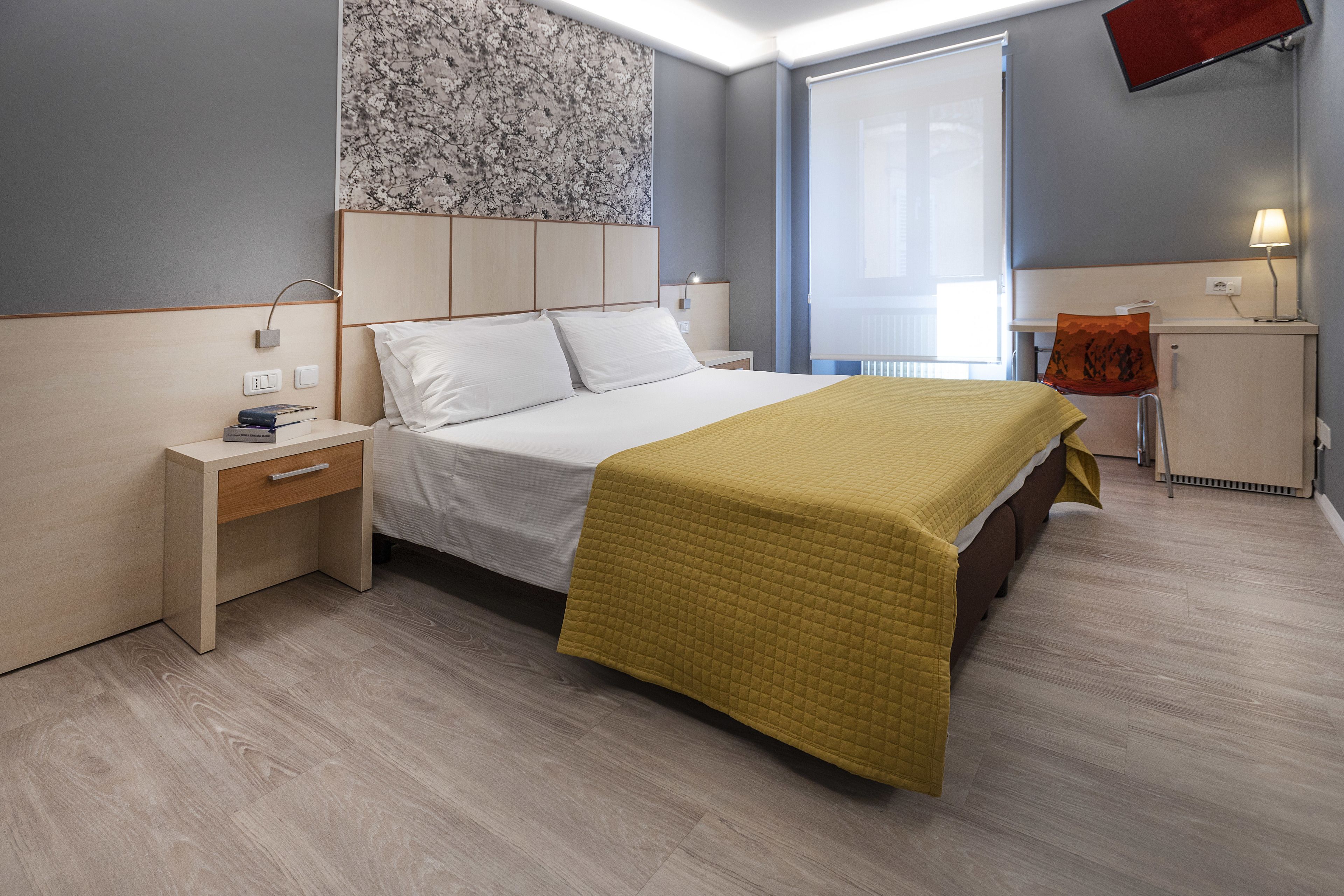 double or twin room | minibar, in-room safe, desk, blackout curtains