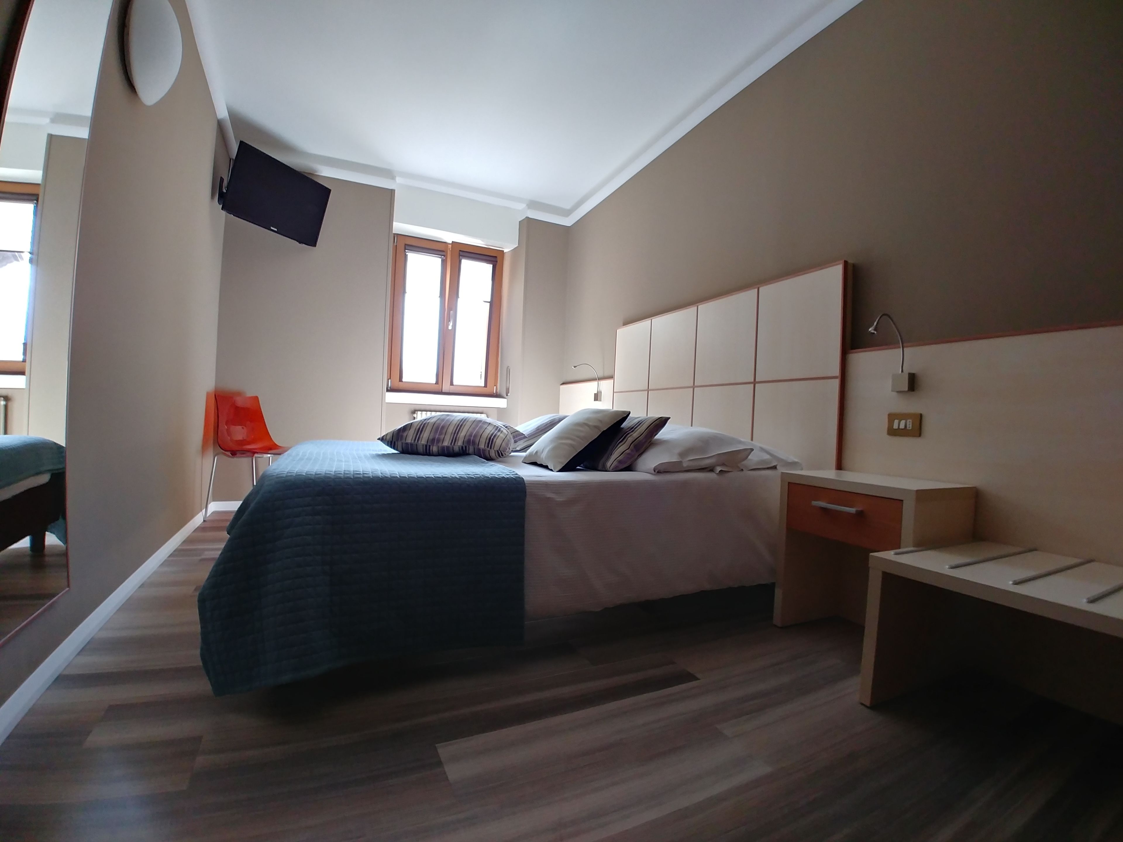 double or twin room | minibar, in-room safe, desk, blackout curtains