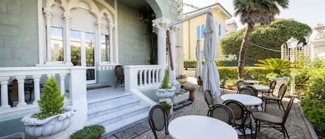 Entrada de la propiedad