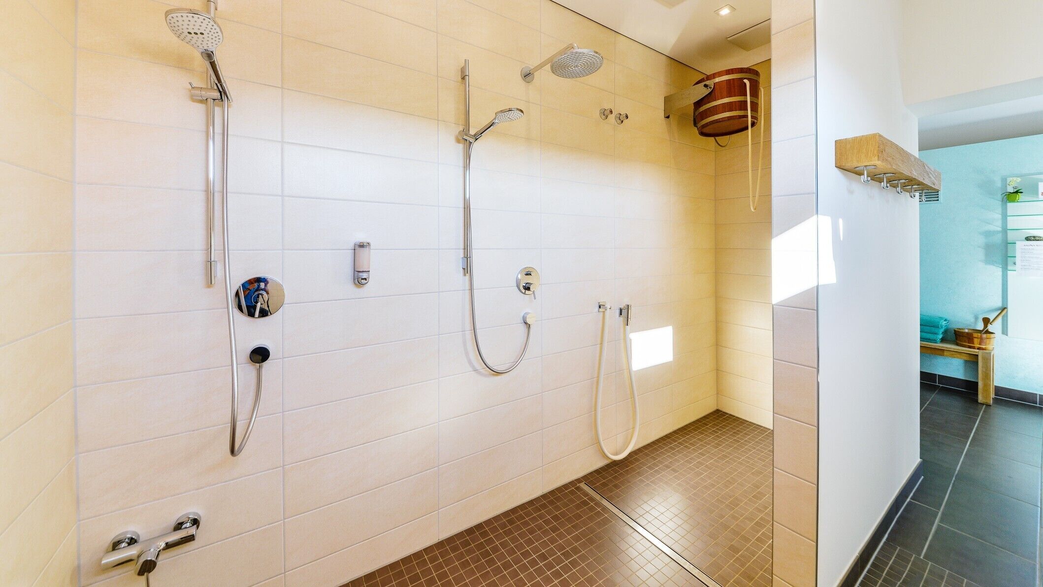 body treatments, body wraps, body scrubs, facials