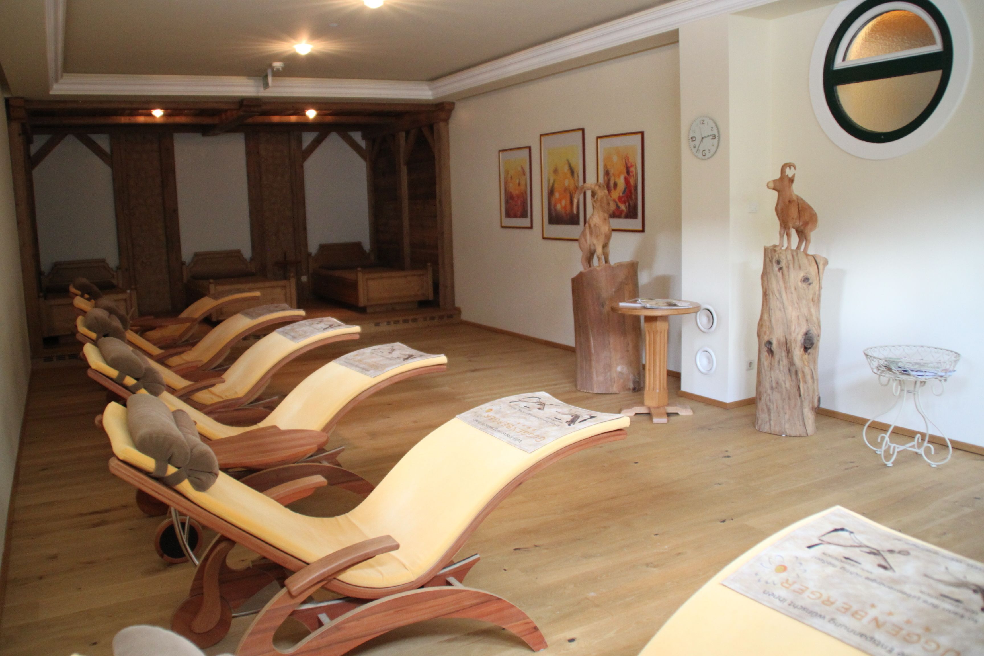 sauna, steam room, body treatments, hydrotherapy, aromatherapy