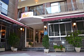 ทางเข้าที่พัก