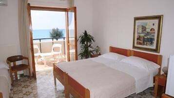 เปล/เตียงเด็กอ่อน (ฟรี), Wi-Fi ฟรี, ผ้าปูที่นอน