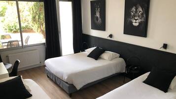 Lits bébé (gratuits), lits pliants/supplémentaires, Wi-Fi gratuit