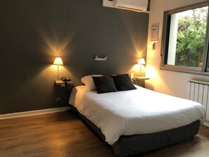 Free cots/infant beds, rollaway beds, free WiFi, bed sheets - L'Abricotine (Mercurol-Veaunes)