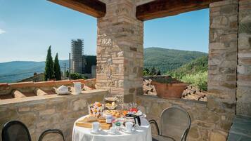 Romantic Apartment | Terrace/patio