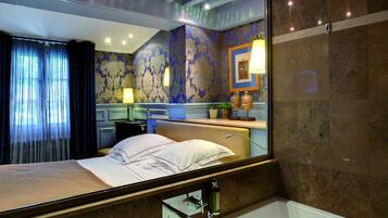 Premium bedding, in-room safe, desk, blackout curtains