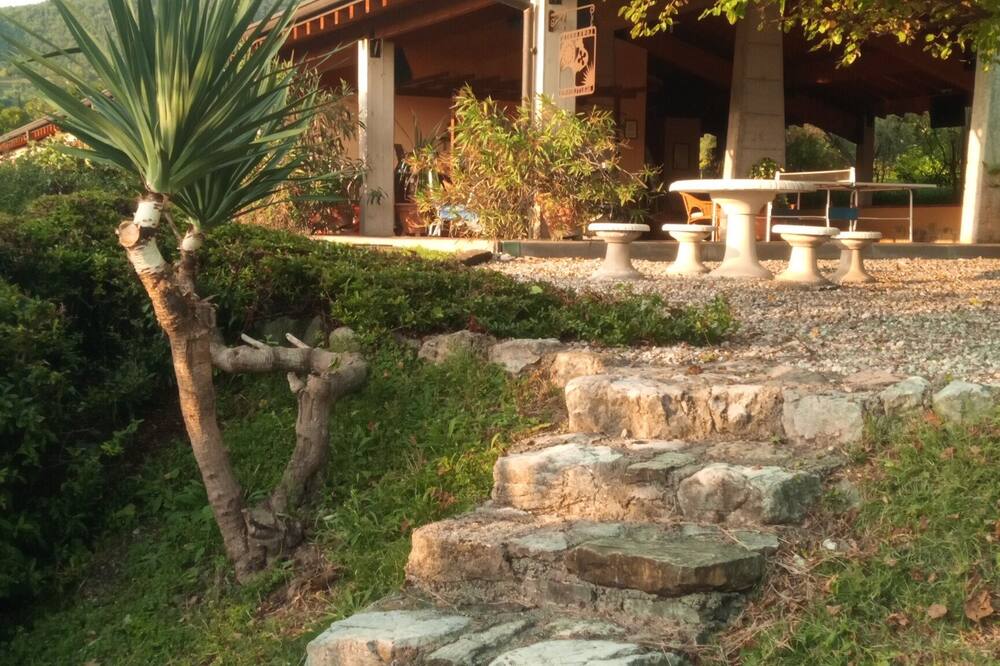 Agriturismo Renzano Garden Apartments - Roé