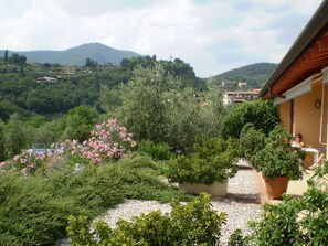 Familien-Maisonette, Mehrere Betten, Parkblick, Erdgeschoss | Garten