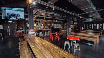 Bar (en el alojamiento)