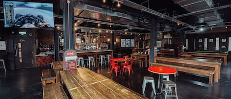 Bar (in der Unterkunft)