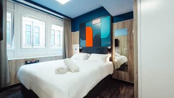 Blackout curtains, free WiFi, bed sheets