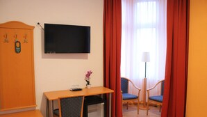 Uklassifisert bilde, 2 av 33, knapp