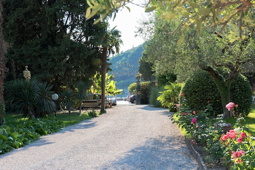 Hotel Maderno by Double Hospitality
