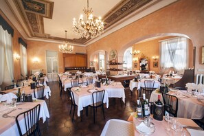 Breakfast area - Hotel Maderno by Double Hospitality (Toscolano Maderno)